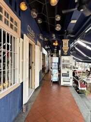 Bussorah Street (D7), Shop House #613729821